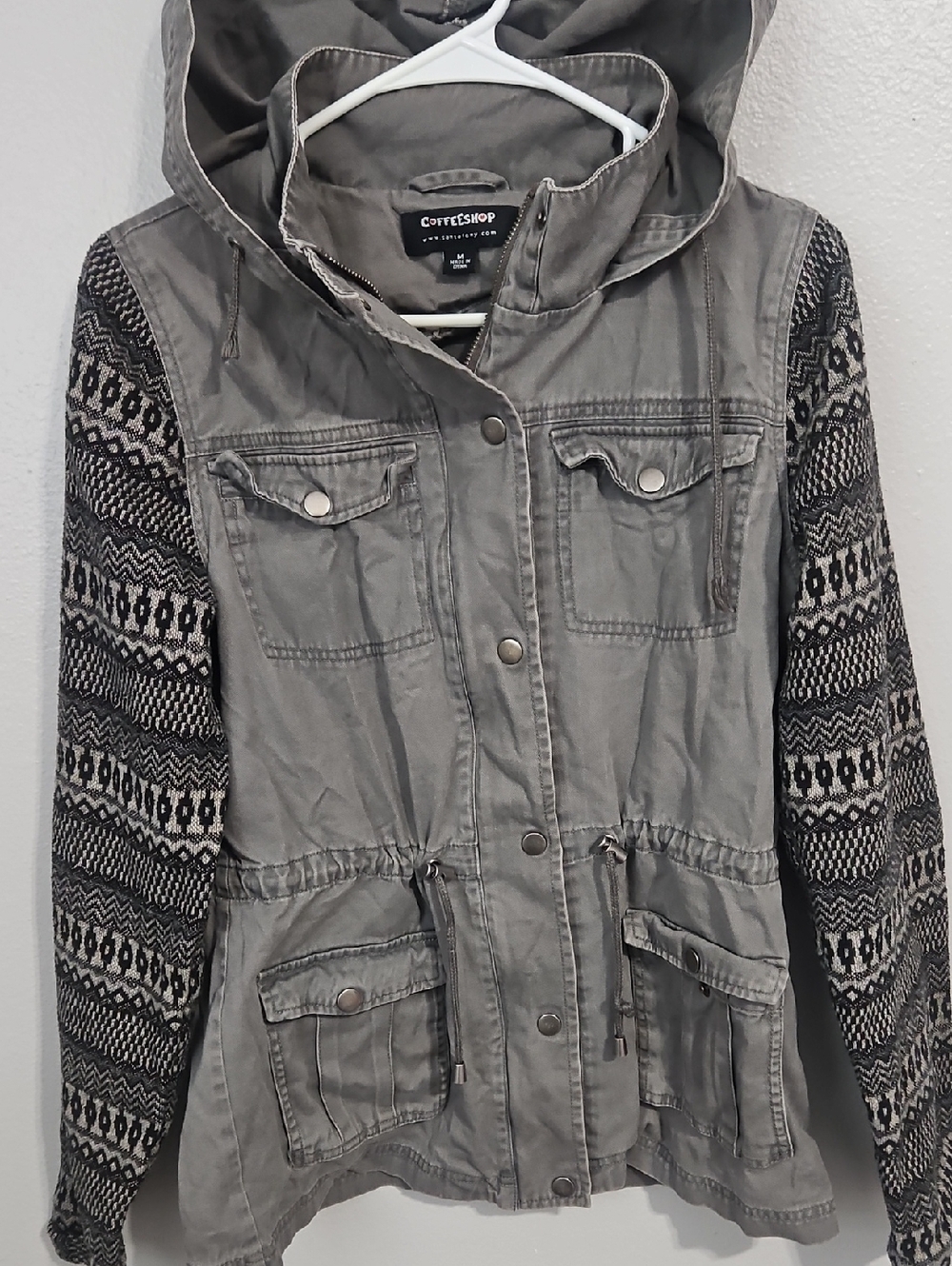 CoffeeShop Hooded Utility Jacket in Gray with Patterned Knit Sleeves
